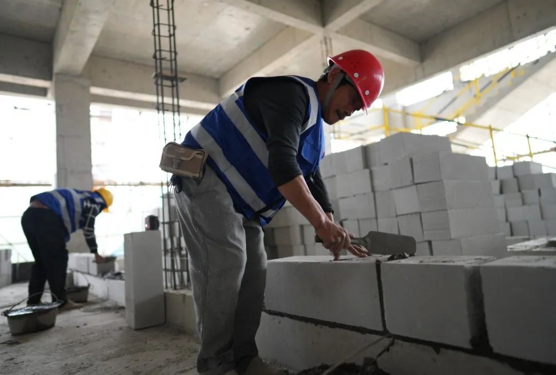 市總工會(huì)、市城投集團(tuán)舉辦建設(shè)領(lǐng)域技能競賽